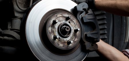 Замена тормозных колодок Замена тормозных колодок