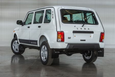 Пятидверный Lada 4x4 Urban доберётся до дилеров в апреле